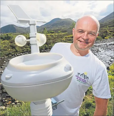  ?? Picture ?? Lee Schofield with one of his weather stations at Dalwhinnie in the Highlands last week
Iain Ferguson