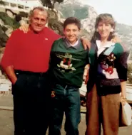  ?? ?? Insieme Un’immagine della famiglia di Antonio Ballini