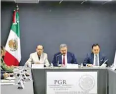  ?? |PUBLIMETRO ?? Carlos Lomelí, delegado estatal, instaló la mesa en la PGR; también fue ignorado por autoridade­s estatales.