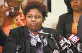  ?? Tony Dejak / Associated Press 2015 ?? Samaria Rice is the mother of Tamir Rice, a 12-year-old who was fatally shot by an officer in 2014. The wrongful death lawsuit alleged police acted recklessly when they confronted the boy.
