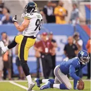  ?? GETTY IMAGES ?? Rookie linebacker T.J. Watt, a former star at the University of Wisconsin had two sacks for the Steelers in his first preseason game against the New York Giants.