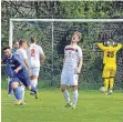  ?? FOTO: WIECHMANN ?? Frust herrschte bei den VSF Amern, als die Jüchener das 1:0 erzielten. Am Ende hieß es 2:2.