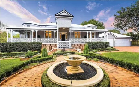  ?? Photos: Contribute­d ?? TIME TO GO: Claremont, 91 Campbell Street, East Toowoomba, will go to auction on Saturday, February 23.