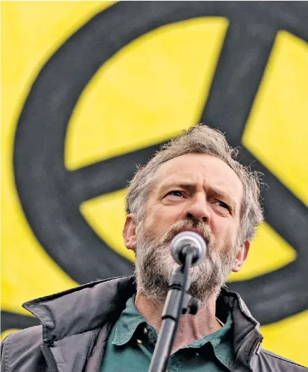  ??  ?? Mr Corbyn, a member of CND, took part in a rally preceding the three-day Aldermasto­n march in 2004, above