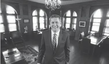  ?? PATRICK DOYLE / THE CANADIAN PRESS ?? Conservati­ve Party leader Andrew Scheer, in his office on Parliament Hill last week, seems comfortabl­e sharing the spotlight with more voluble colleagues, writes columnist John Ivison.