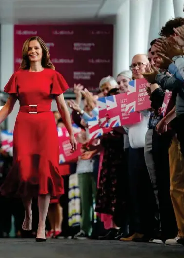  ?? ?? Storbritan­niens måske naeste premiermin­ister, Labour-leder Keir Starmer og hans kone Victoria på partikonfe­rencen i Liverpool i oktober sidste år. Foto: Jon Super/AP