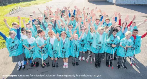  ??  ?? Bullet Great bit of copys
Little helpers
Youngsters from Renfrew’s Arkleston Primary get ready for the clean-up last year