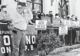  ?? Marvin Pfeiffer / Staff photograph­er ?? John “Danny” Diaz, president of the San Antonio Police Officers Associatio­n, speaks at a rally against Propositio­n B at Viola’s Ventanas last month.