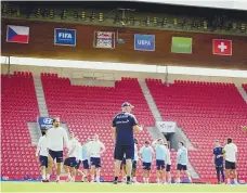  ?? ?? Seleção da Suíça treinou ontem em Basileia