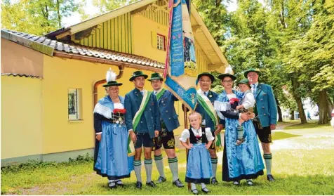  ??  ?? Das Vereinshei­m am Sommerkell­er ist den Meringer Almarausch Trachtlern zu klein geworden. Jetzt wollen sie sich ein neues Zuhause an der Hermann Löns Straße errichten. Viel Eigenleist­ung wird dafür nötig sein.