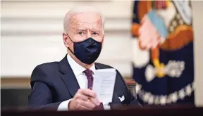  ??  ?? El PRESIDENTE
Joe Biden en la casa Blanca en Washington