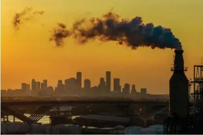  ?? Photograph: Brandon Bell/Getty Images ?? Emissions from an oil refinery in Houston, Texas.