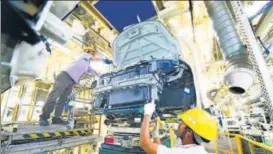  ?? MINT ?? ■ Data released earlier this month showed India’s eight infrastruc­ture sectors constituti­ng about 40% of IIP contracted for the first time in more than four years in August by 0.5%.