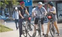  ?? (Miriam Alster/Flash90) ?? TEL AVIV cyclists may soon have many more bike paths on which to travel.