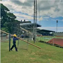  ?? Photo: Nicolette Chambers ?? Lautoka City Council workers during the preparatio­n for this week’s Super Rugby Pacific Match at Churchill Park in Lautoka on May 24, 2022.