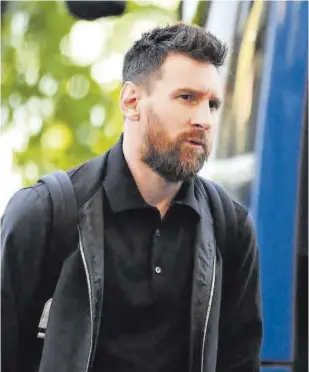  ?? // EFE ?? Leo Messi, jugador del PSG, durante un desplazami­ento