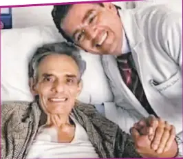  ??  ?? Esta sería la última foto de José José antes de su muerte, en el hospital de Miami.