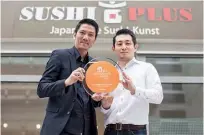  ??  ?? Bester Lieferdien­st in Schwabing und Deutschlan­d: SUSHI PLUS