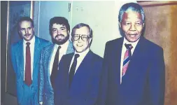  ??  ?? Scheininge­r, third from left, with Nelson Mandela during his 1990 visit to Canada, along with Bernie Farber, left, and Moshe Ronen.