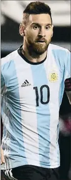  ?? MARCELO ENDELLI ?? Leo Messi (Argentina) Él y Mascherano tienen un duelo dramático en Quito. Un triunfo les asegura la repesca, como mínimo