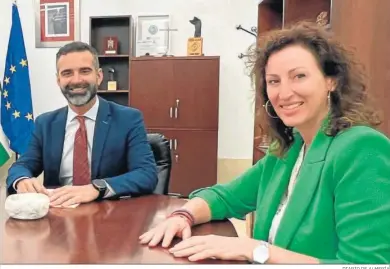  ?? DIARIO DE ALMERÍA ?? Ramón Fernández-pacheco junto a María Vázquez.