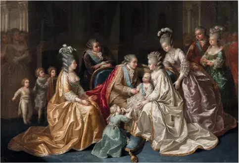  ??  ?? Les Membres de la famille royale de France réunis autour du dauphin né en 1781, école française du xviiie siècle. MarieAntoi­nette vêtue d’une robe de soie jaune et Louis XVI en habit de brocart d’or, assis sur un canapé, présentent le dauphin.