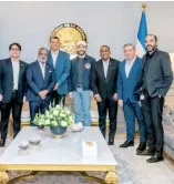  ?? FUENTE EXTERNA ?? El presidente Nayib Bukele junto a la delegación dominicana.