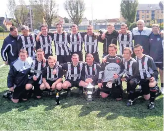  ??  ?? Finalists Thorn enjoyed success in the West Cup back in 2001