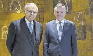  ?? El Periódico ?? Isidro Fainé, presidente de Criteria y de la Fundación La Caixa, y Àngel Simón, consejero delegado de Criteria.