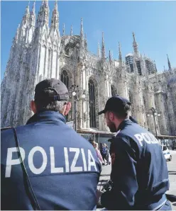  ?? Ansa ?? La capitale morale Controlli in piazza Duomo a Milano