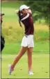  ?? AUSTIN HERTZOG — DIGITAL FIRST MEDIA FILE ?? Conestoga’s Samantha Yao leads after Day 1 of the District 1 Golf Championsh­ips.