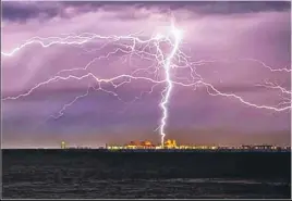  ?? Picture: Dan Desborough ?? Lightning over Dungeness