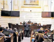  ??  ?? Comisiones conjuntas reunidas en el Congreso.