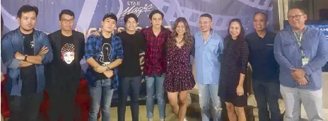  ??  ?? With (from right) head of ABS-CBN Special Projects and Film Restoratio­n Leo Katigbak, Cinema One head Ronald Arguelles, indie film director Ice Idanan, screening committee members Ketchup Eusebio, Renee Dominique, Khalil Ramos and Nash Aguas.