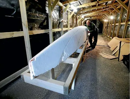  ?? PHOTO: MONIQUE FORD ?? John Misky is building a traditiona­l Samoan canoe - called a va’a - as a tribute to his late grandmothe­r.