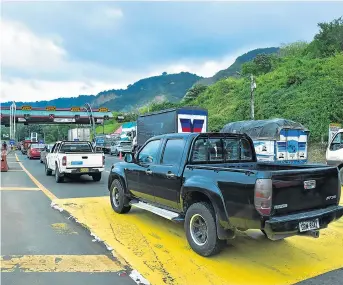  ?? FOTO: LUIS MOREIRA ?? En la estación de peaje de Cerro Guayabal no hubo novedades.