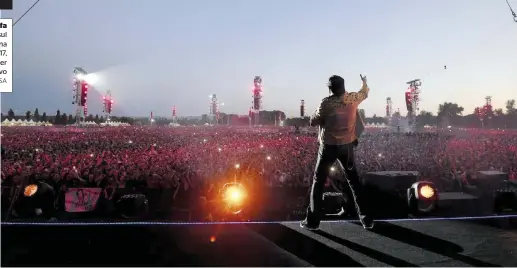  ?? FOTO ANSA ?? Tre anni fa Vasco Rossi sul palco di Modena Park il 1°/07/17, evento record per la musica dal vivo