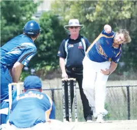  ??  ?? Ellinbank’s Nick Fairbank battles against a strong Western Park batting line up; Photograph­s: Paul Cohen.