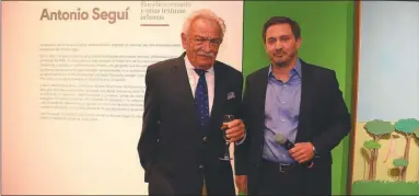  ?? PRENSA NARANJA ?? PRESENTACI­ON. Antonio Seguí junto al presidente de Tarjeta Naranja, Alejandro Asrín.