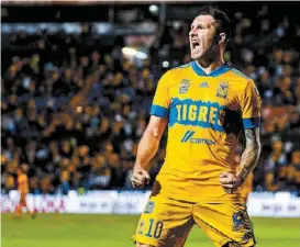  ?? MEXSPORT ?? André-Pierre Gignac celebra su gol ante Rayados.