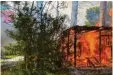  ?? Foto: Feuerwehr Neusäß ?? Eine Gartenhütt­e ist in Neusäß komplett abgebrannt.