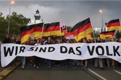  ?? (REUTERS/ MATTHIAS RIETSCHEL) ?? Manifestat­ion contre les migrants à Chemnitz, le 7 septembre dernier.