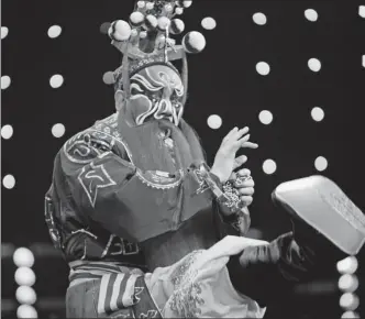  ??  ?? Top and above: AceoftheAc­es,Lingren, produced and aired by Shanxi Satellite TV Station, features top Chinese opera artists from around the country.