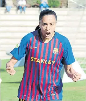  ?? FOTO: JOAN LANUZA ?? Andressa Alves celebró efusivamen­te el primer gol del Barça tras dar el pase