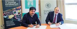  ??  ?? FIRMA DE ACUERDO entre rector de Santo Tomás Los Ángeles, Roger Sepúlveda y alcalde de Mulchén.