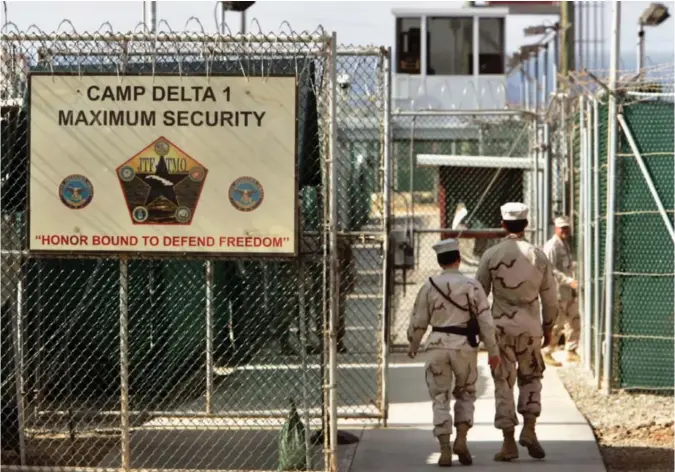 ?? FOTO: BRENNAN LINSLEY / AP / NTB ?? Guantanamo er dyrt i drift, men har vist seg vanskelig å avvikle.