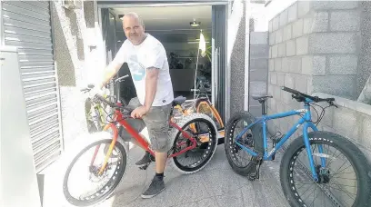  ??  ?? Corum Champion has opened Porthcawl’s first bike hire business