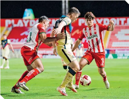  ?? / FOTO: MEXSPORT ?? Necaxa y América empataron a un gol en la jornada 3 del torneo Guard1anes 2020.