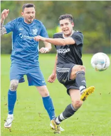  ?? FOTO: GÜNTER KRAM ?? Die SG Argental und die SG Baienfurt teilten die Punkte.