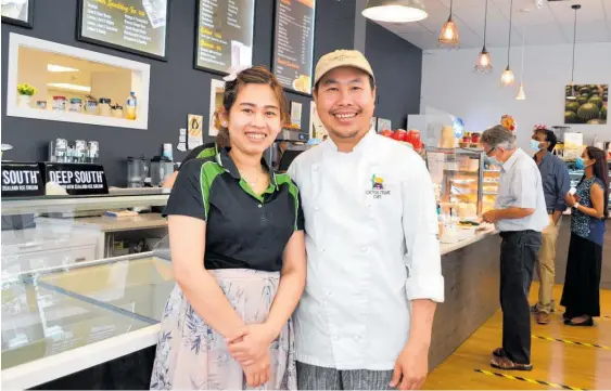  ?? Photo / Paul Brooks ?? Sonita Sey and Phearin Keat, owners of Cactus Creme cafe, celebrate the business’s birthday with a generous donation to St John Whanganui.